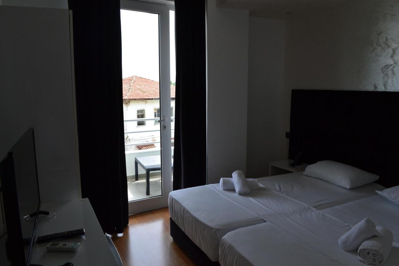 Diamond Hotel Sarande Exterior photo